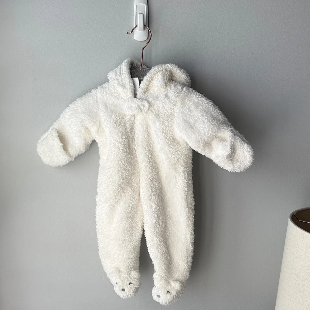Carter’s Newborn‎ White Fleece Zip Pram Coat